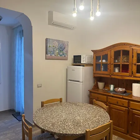 La Dimora Di Lucullo Appartament & Relax Apartamento